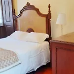 57 Hébergement de vacances *